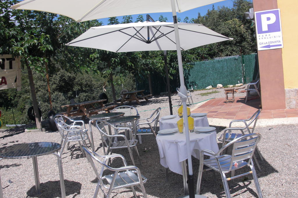 Hotel Ca La Conxita Hostal & Restaurante à La Vajol Extérieur photo