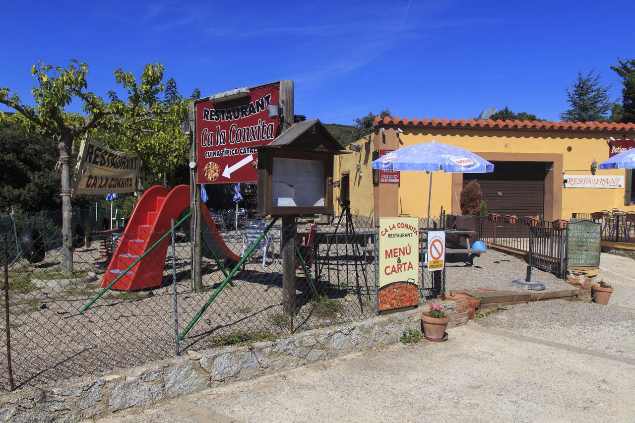 Hotel Ca La Conxita Hostal & Restaurante à La Vajol Extérieur photo